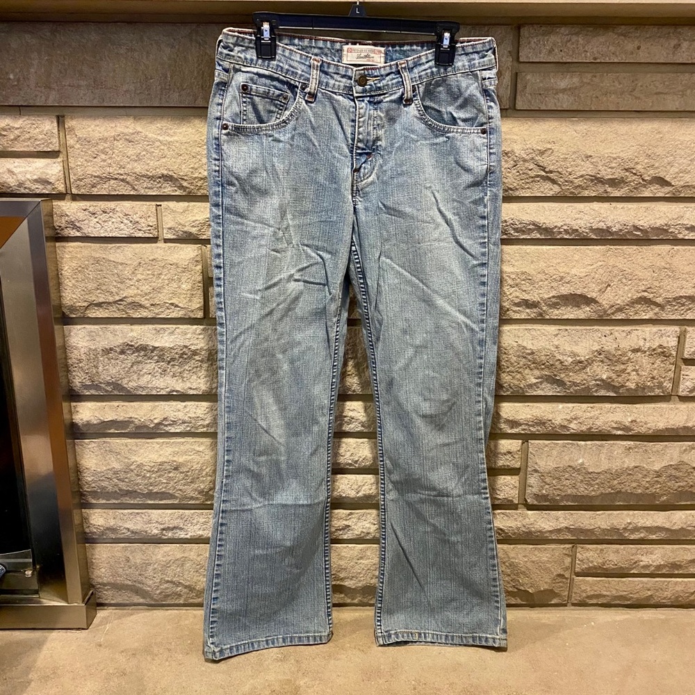Levi Strauss Light Wash Bootcut Jeans | Women’s Size 8